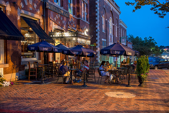 Sidewalk Cafe