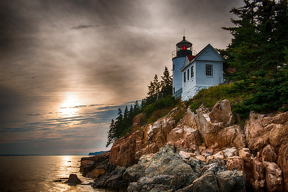 Bass Point Light House