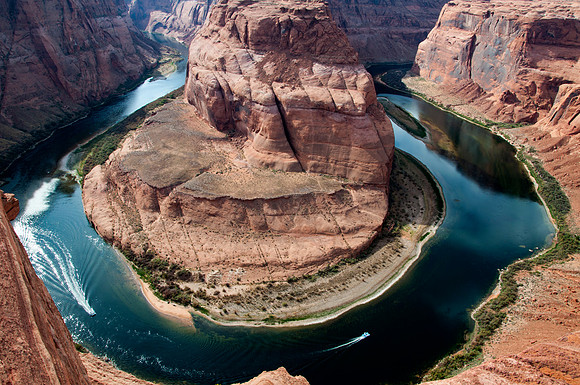 Horse Shoe Curve