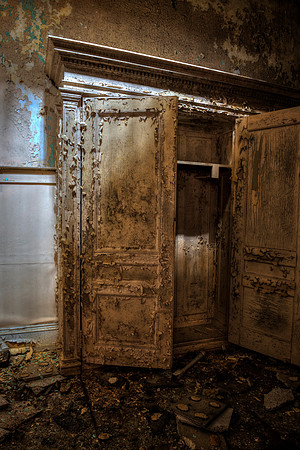 Abandoned Mansion